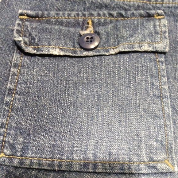 American Eagle Jean Shorts - Picture 6 of 9